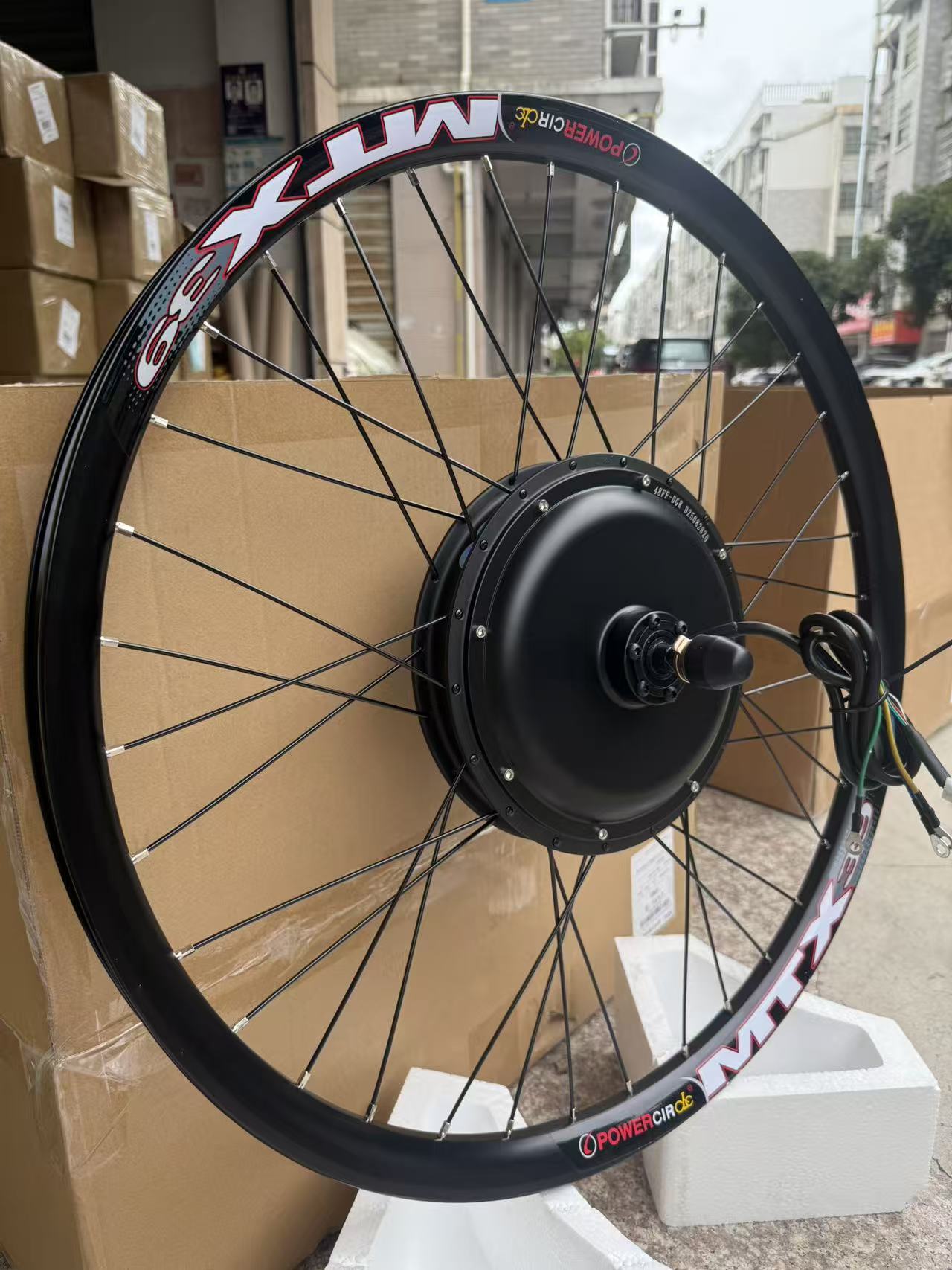 Nouveau kit de conversion de v - 72V 5000W Hub Motor Kit avis et prix